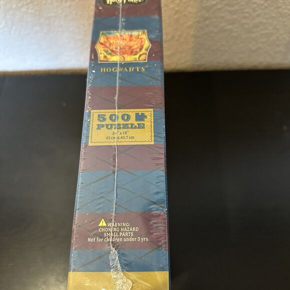 NEW Harry Potter Hogwarts - 500 Pieces Jigsaw Puzzle - New York Puzzle Company - Picture 2 of 6